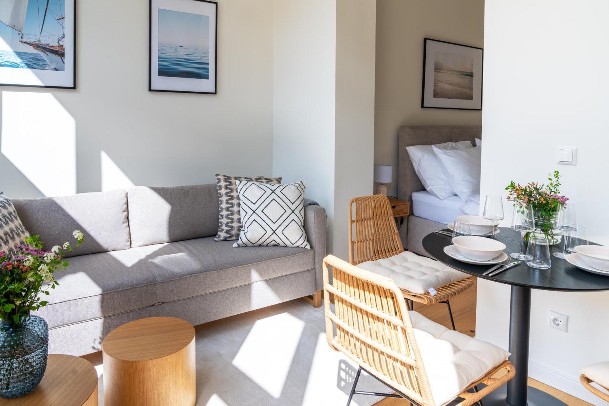 Kapitaenshaus Friedrich Franz - Premium Apartments 200 Meter Vom Strand Und Alten Strom Rostock Room photo